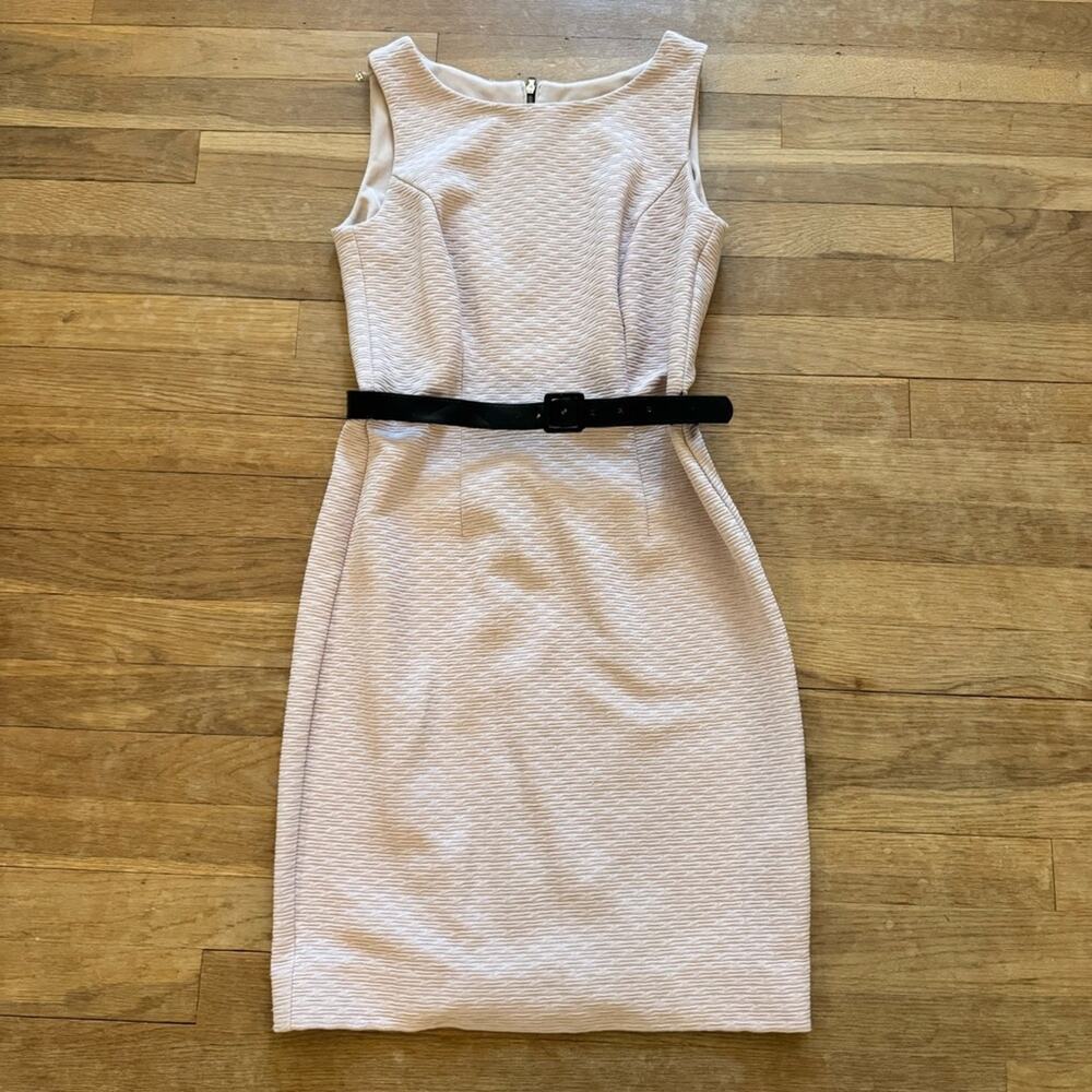 Just...Taylor mauve sleeveless belted knee length sheath dress size 2
b7